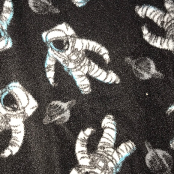 🎉🎊 5 for $20🎊🎉 boys pj pants - Picture 2 of 3